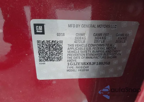 2018 Chevrolet Malibu Premier z USA, uszkodzony, nr VIN 1G1ZE5SX9JF189268